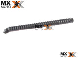 Tubo / Mangueira de Conexāo do Reservatório Óleo Original KTM 2T ( Injetadas ) TPi 150,250,300 20 a 23 / Husqvarna 2T ( Injetadas ) TPi TE/TX 250/300 2020 a 2023 - Gas Gas 2T ( Injetadas ) TPi EC/EX 250/300 21 a 23 - 55638065100 / 55638065200