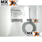 Arruela de Travamento da Porca do Eixo Pinhāo Original para KTM 950 2003> 990 2005> 1190 2008> 1290 2015> 1390 2024> 60033034000