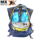 ( No Pix R$ 1299,00 ) Mochila de Hidratação Original Husqvarna Baja 2 Litros modelo 2024 ( azul e amarela ) - 3HS240036300