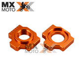 ( PAR ) Esticador de Corrente Eixo Traseiro em Aluminio Anodizado Laranja para KTM 950 2003> 990 2005> 690/1190 2008> 1090/1290 2017> 790 2019> 890 2021> Husqvarna 701,901