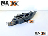 Guia de Corrente / Coroa Original  KTM 250/350/450 SXF 23 e 24 - 300 EXC / Six Days, 250/350 EXCF 2024 - HUSQVARNA FC/TC/TX 23 e 24 - FE 350 Pro / 450 / 501 2024 - GAS GAS MC 250/450F 23 e 24 - EX 300/250 / EC/EX 250 a 500F 2024 - A46004070000