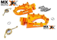 Pedaleira Drop BMS em Alumínio Anodizada laranja para KTM 06 a 16 / HUSABERG 11 a 14 / HUSQVARNA 14 a 16 / SHERCO 2012 em diante - 48183