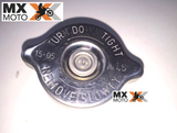 Tampa de Radiador KTM 1.8 Bar Original KTM 125-530 08 a 16 HUSABERG / HUSQVARNA / Yamaha XT 660 - 77335016000