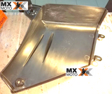 Protetor do Tanque Lado Direito Preto Original KTM 990 ADV 2007 a 2013 - 60107113050