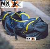 ( No Pix R$ 499,00 ) Mochila / Mala Original Husqvarna Duffle Preta e Azul detalhes Amarelo - 3HS210011600