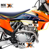 ( PAR ) Abas do Tanque ( ORIGINAL da 2022 ) também serve nas KTM 2T/4T EXC / EXC-F - 20 a 23  ( 2 peças - Laranja/azul) - 79108054000hda