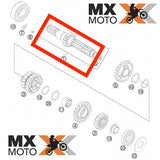 Eixo Primário da Transmissão Caixa de Marcha 13 dentes Original KTM 4T 250 SXF 13 e 14 - 250 XCF 13 a 22 - 250 EXCF/XCFW 14 a 23 - Husqvarna 4T FE 250 14 a 22 - Gas Gas EC 250F 21 a 23 - EX250F 21 e 23 - 79133101000