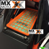 Filtro de Ar Twin Air de Espuma Lavável ( Plug and Play ) Para KTM 690 2008 a 2024 - Husqvarna 701 2017 a 2024 - GAS GAS SM / ES 700 - 22 a 24 - 155510P